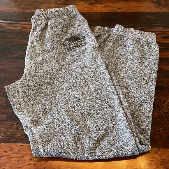 Roots salt and pepper jogger sweat pants size small. - Picture 2 of 10